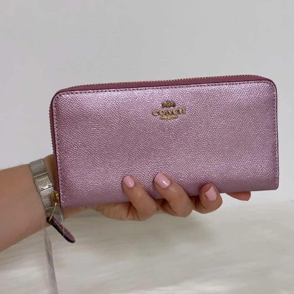 NWT💃Coach Accordion Zip Wallet